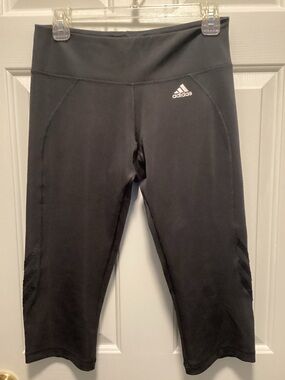 adidas Black Capri Athletic Leggings